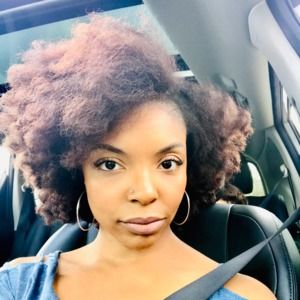 Meet your Posher, Tiera